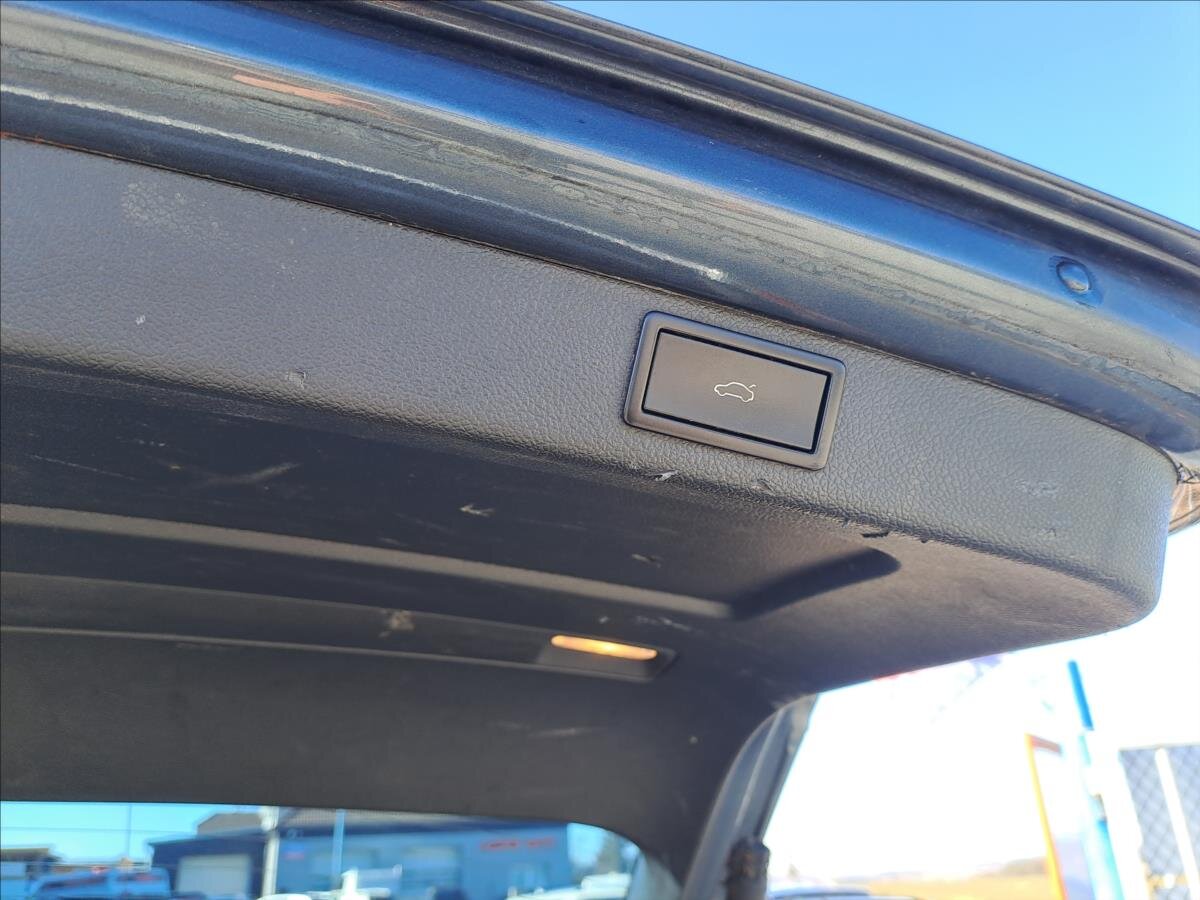 Škoda Superb Kombi 2,0 l 103 kw