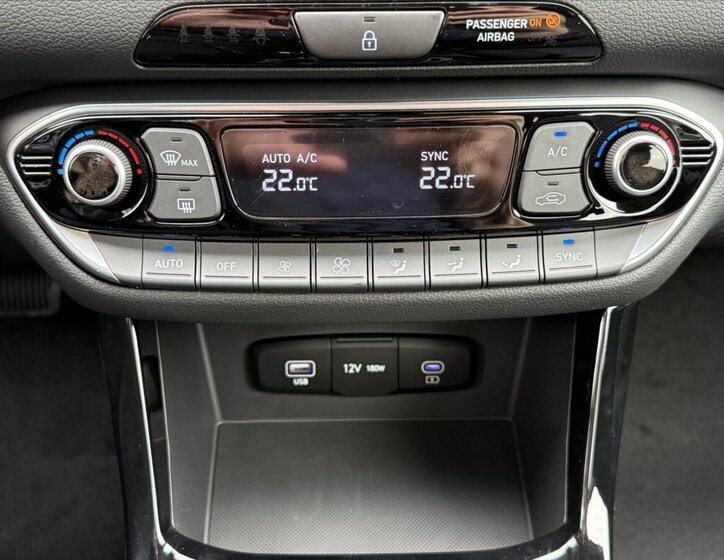 Hyundai i30 Kombi 1,6 l 110 kw