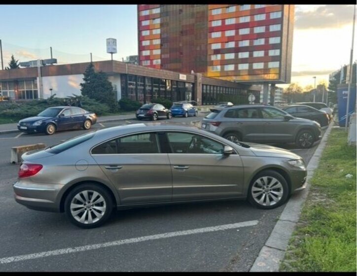 Volkswagen Passat CC Sedan / Limuzína 0,0 118 kw