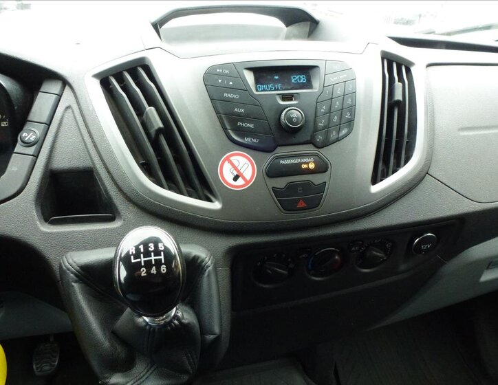 Ford Transit Skříň 2,2 l 74 kw