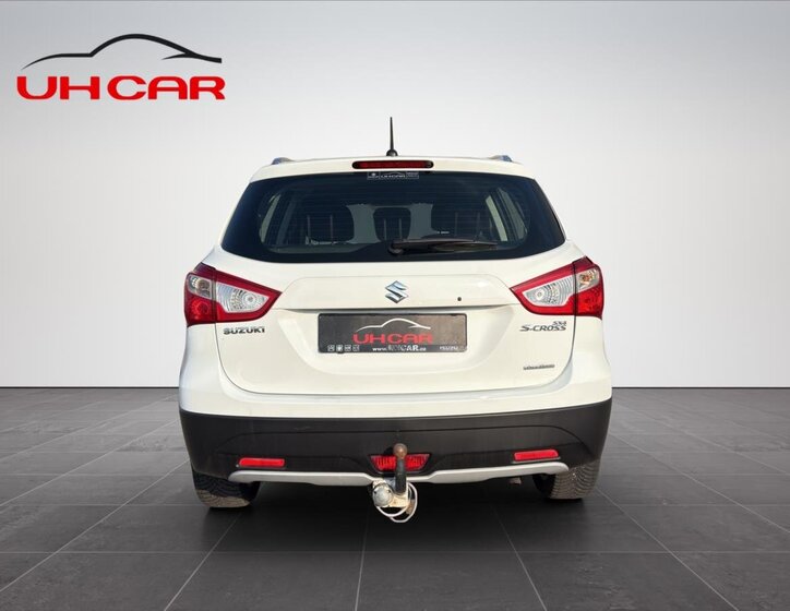 Suzuki SX4 S-Cross SUV / Terénní 1,6 l 88 kw