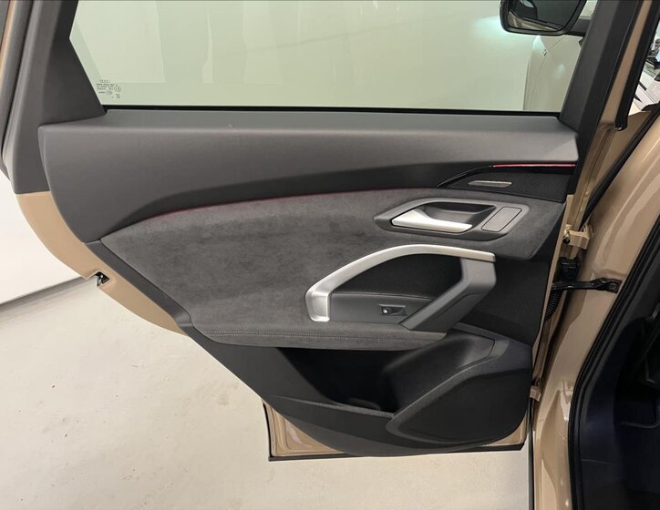 Audi Q5 SUV 2,0 l 150 kw