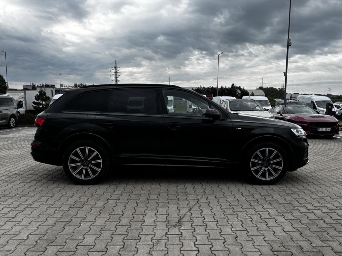 Audi Q7 SUV / Terénní 3,0 l 210 kw