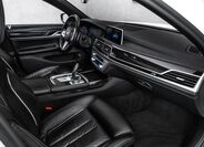 BMW Řada 7 11