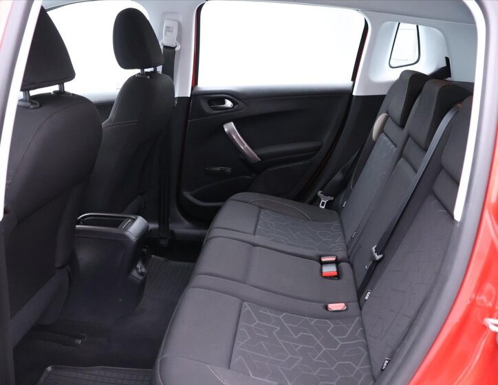 Peugeot 2008 MPV 1,2 l 60 kw