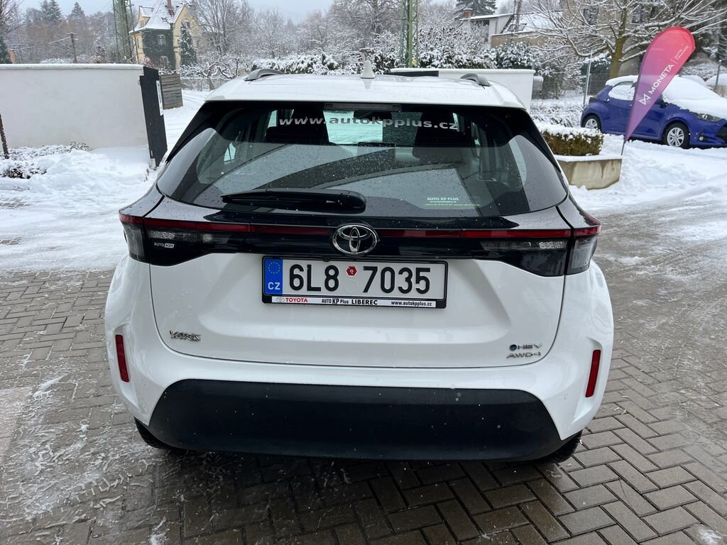 Toyota Yaris Cross SUV 1,5 l 68 kw