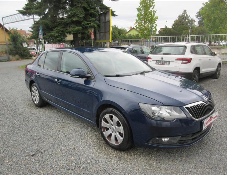 Škoda Superb 2