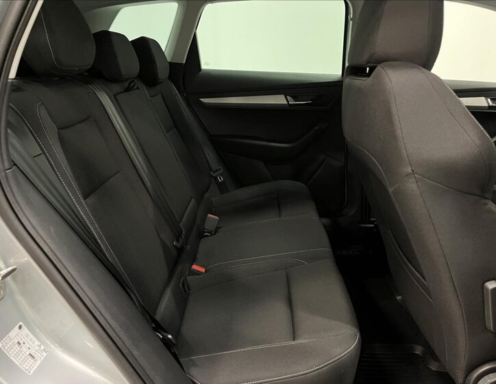 Škoda Karoq SUV 1,5 l 110 kw