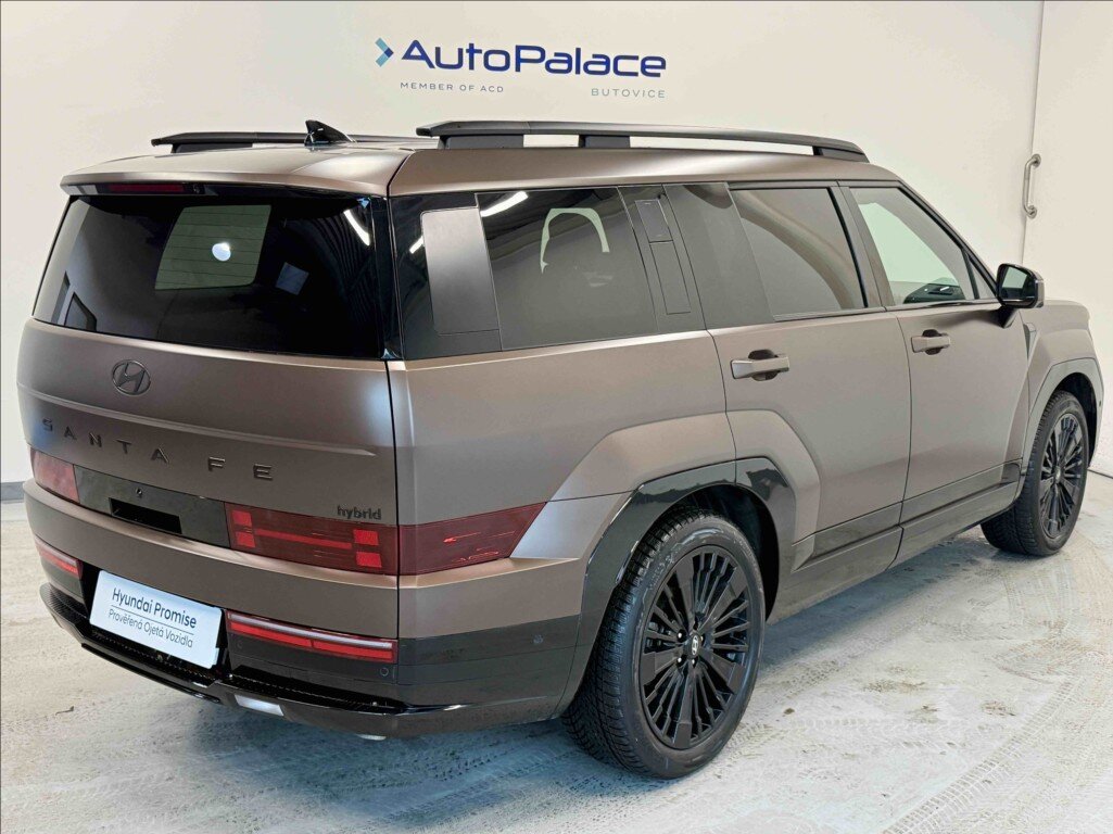 Hyundai Santa Fe SUV 1,6 l 117 kw