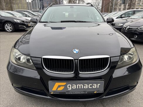 BMW Řada 3 Kombi 2,0 l 120 kw