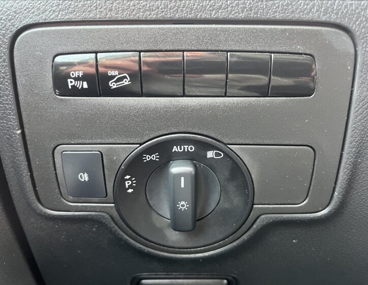 Mercedes-Benz Vito MPV 2,1 l 140 kw