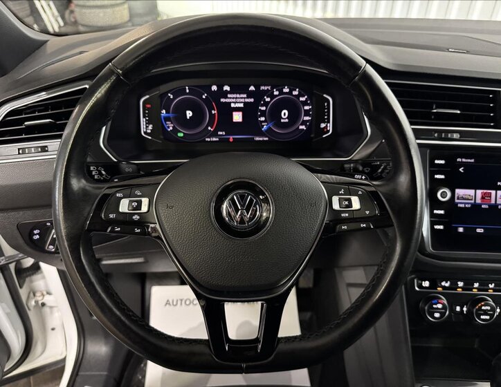 Volkswagen Tiguan 17