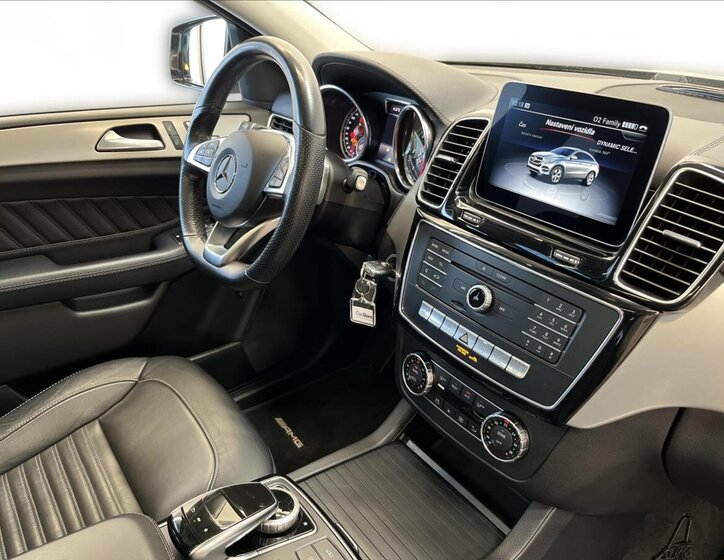 Mercedes-Benz GLE 18