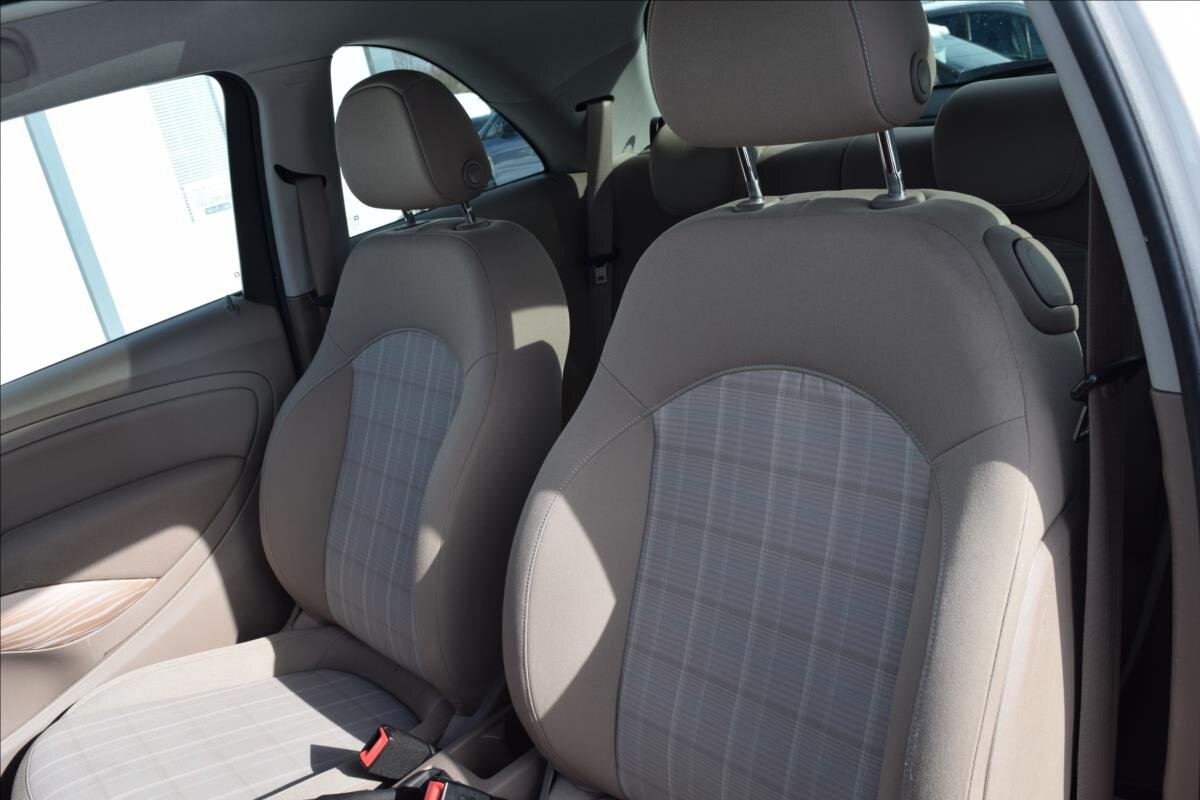 Opel Adam Hatchback 1,2 l 51 kw