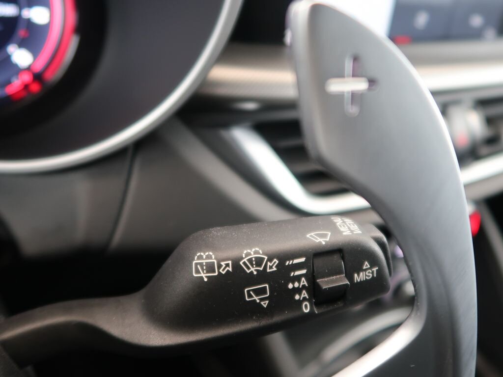 Alfa Romeo Stelvio SUV / Terénní 2,0 l 206 kw