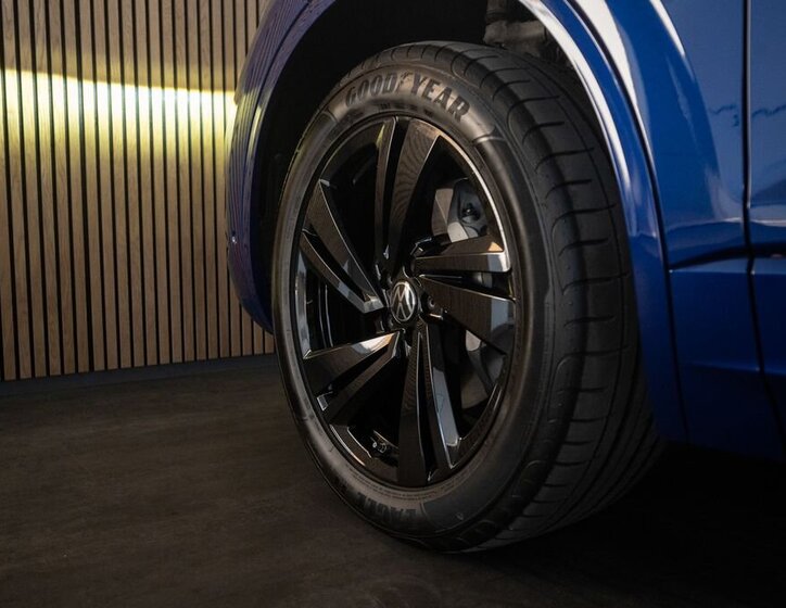 Volkswagen Touareg SUV / Terénní 3,0 l 210 kw