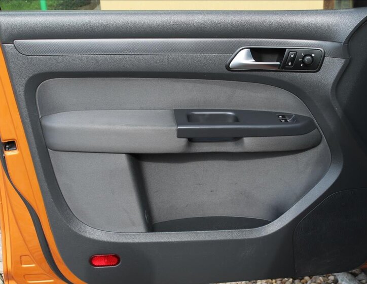 Volkswagen Caddy Kombi 2,0 l 103 kw