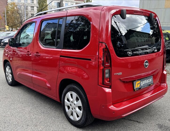 Opel Combo MPV 1,2 l 81 kw