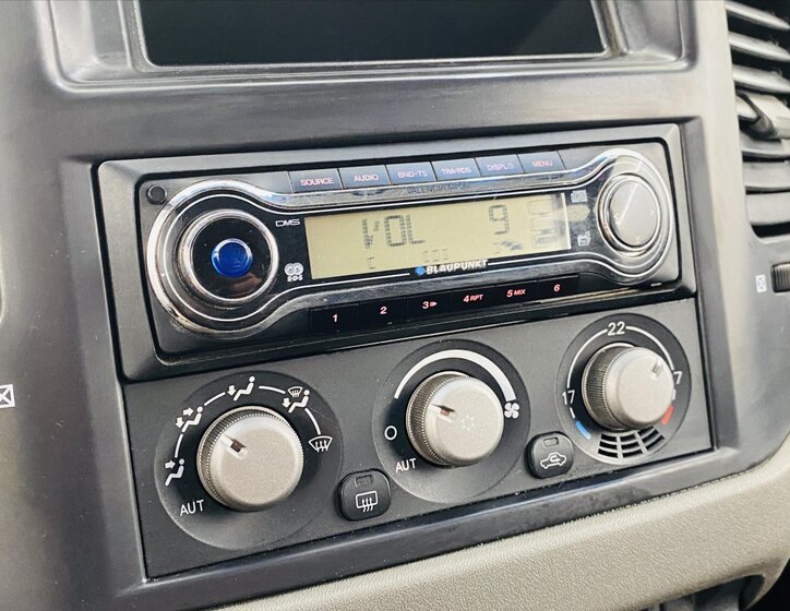 Mitsubishi Pajero SUV / Terénní 2,5 l 85 kw