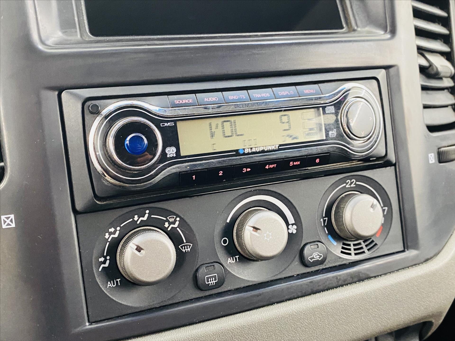 Mitsubishi Pajero SUV / Terénní 2,5 l 85 kw