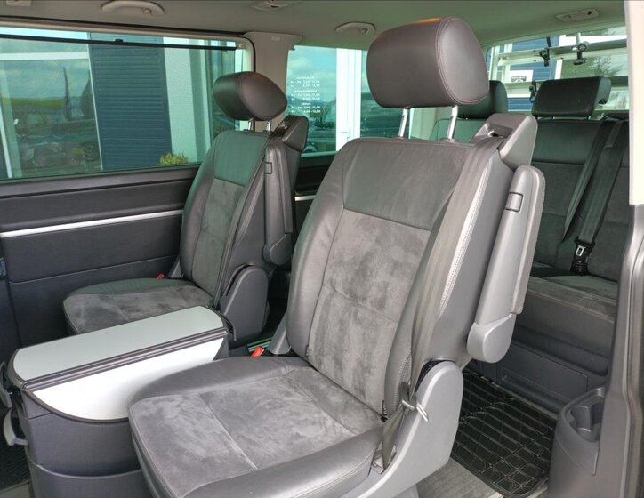 Volkswagen Multivan VAN / Minibus 2,0 l 132 kw