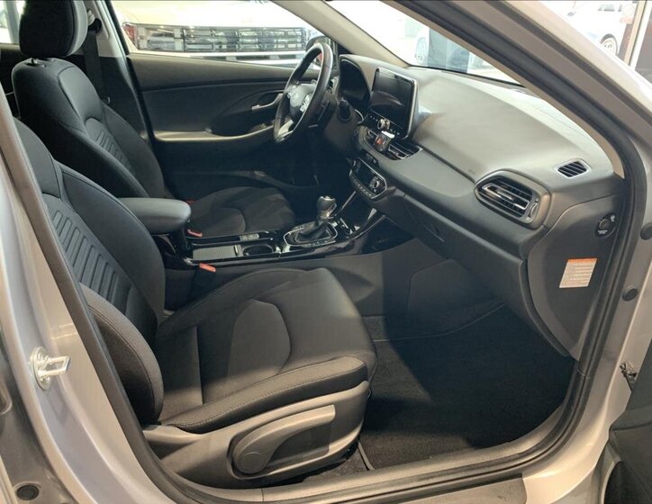 Hyundai i30 Kombi 998,0 73 kw