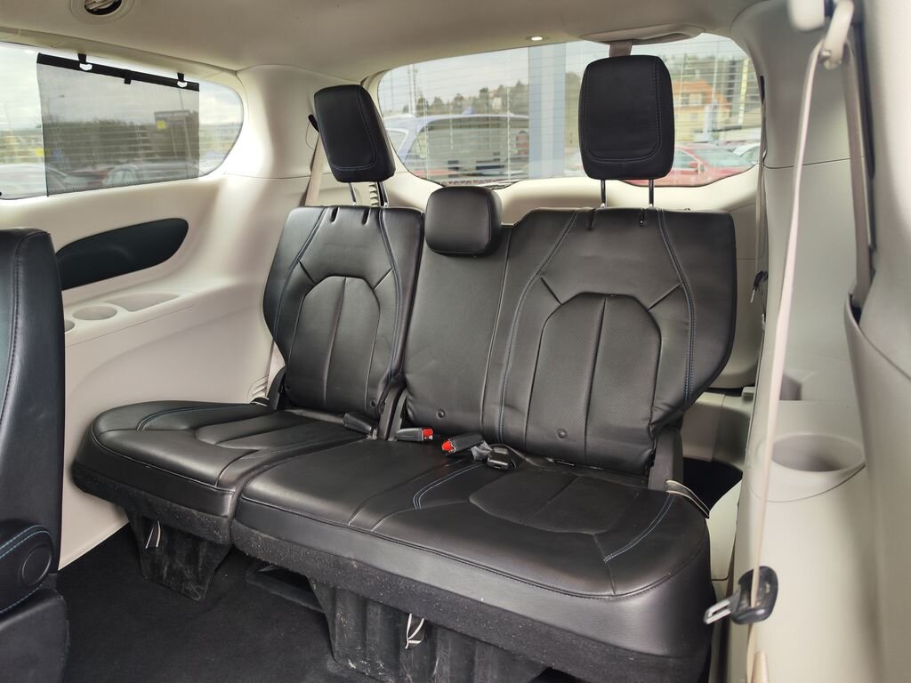 Chrysler Pacifica MPV 3,6 l 214 kw