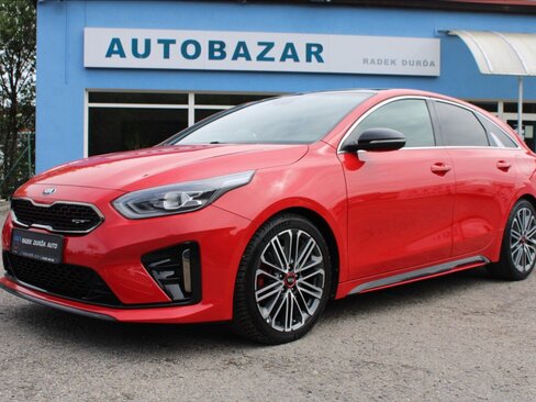 KIA ProCeed Kombi 1,6 l 150 kw