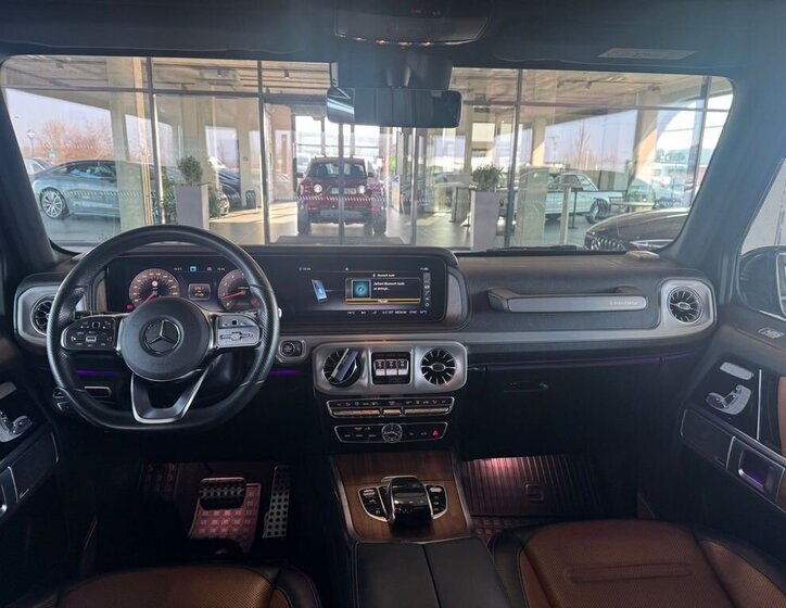Mercedes-Benz Třídy G SUV / Terénní 4,0 l 310 kw