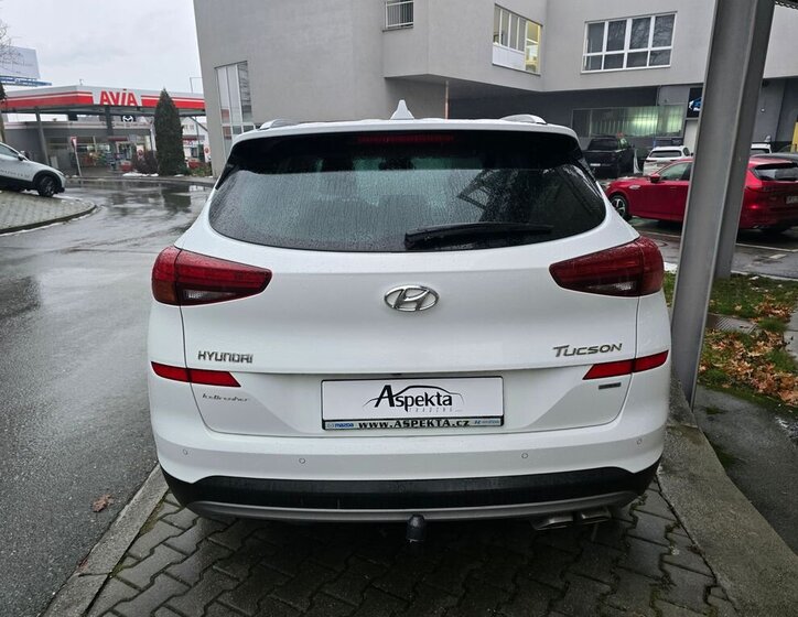 Hyundai Tucson SUV 1,6 l 100 kw