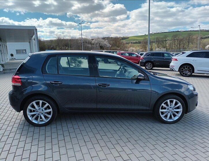 Volkswagen Golf Hatchback 1,4 l 59 kw