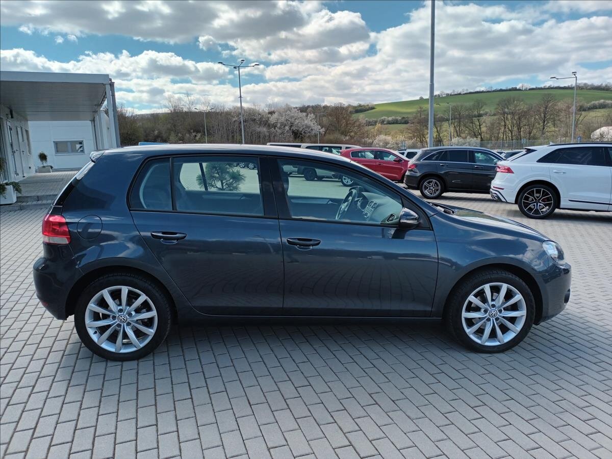 Volkswagen Golf Hatchback 1,4 l 59 kw