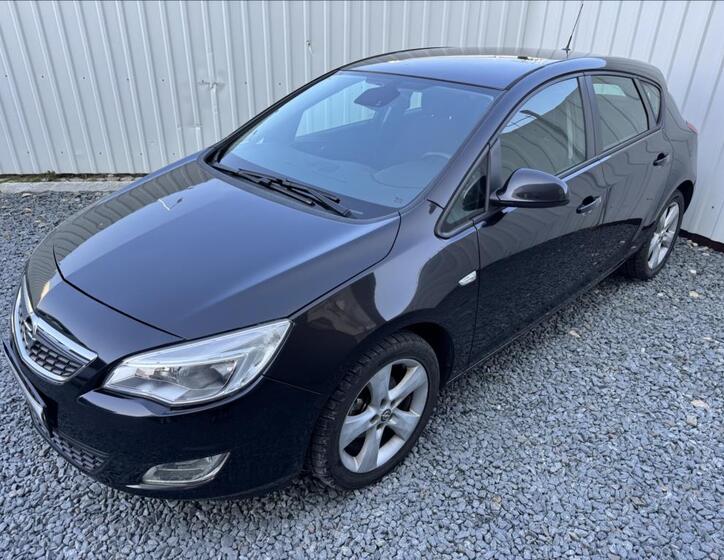 Opel Astra 5