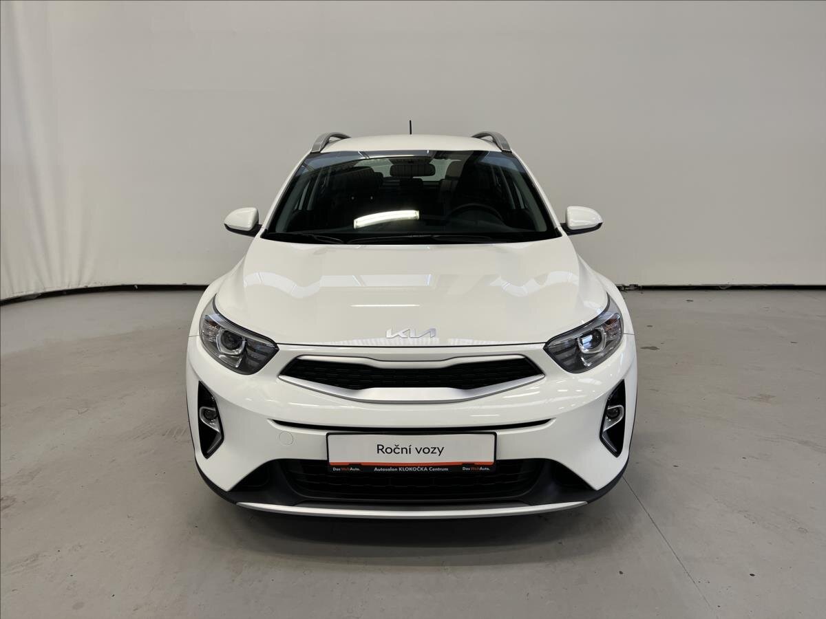 KIA Stonic SUV 1,2 l 61 kw