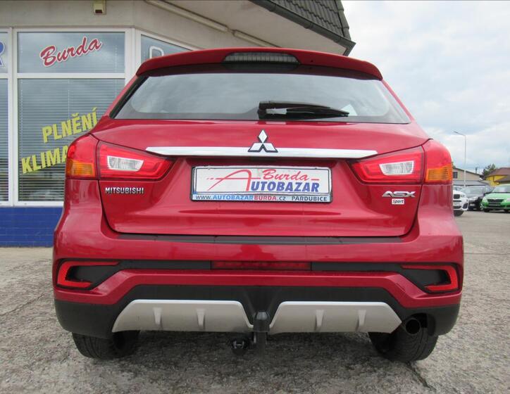 Mitsubishi ASX 6