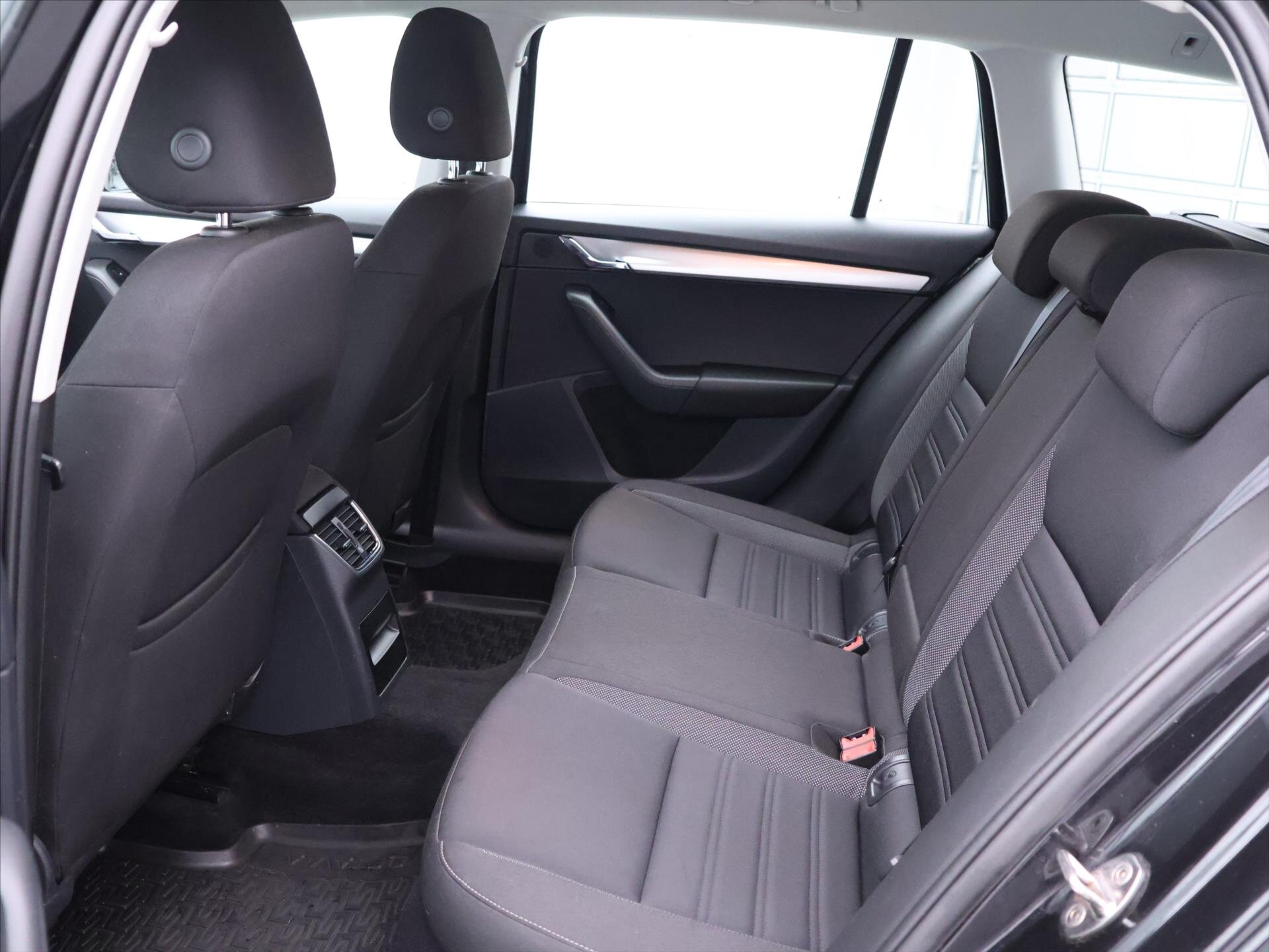 Škoda Octavia Kombi 999,0 85 kw