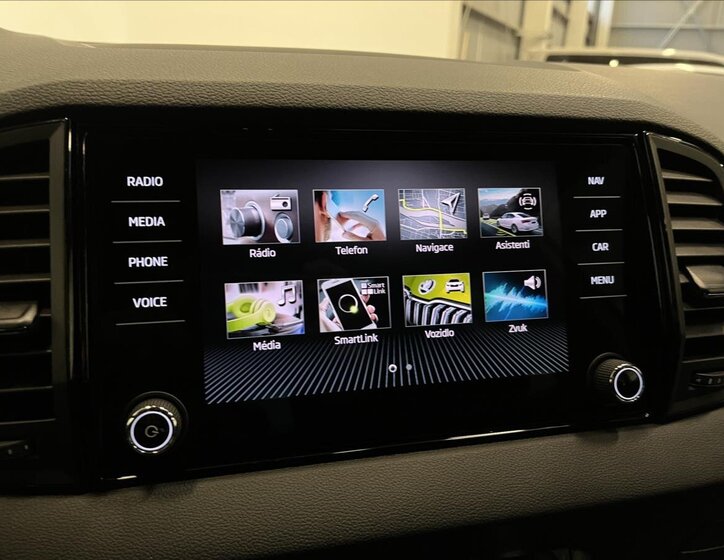 Škoda Karoq SUV 1,5 l 110 kw