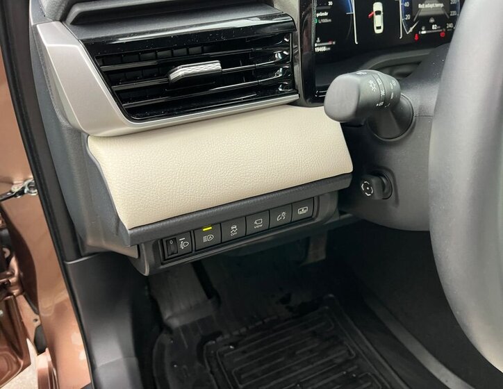 Toyota Camry Sedan 2,5 l 137 kw