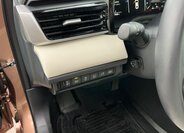 Toyota Camry Sedan 2,5 l 137 kw