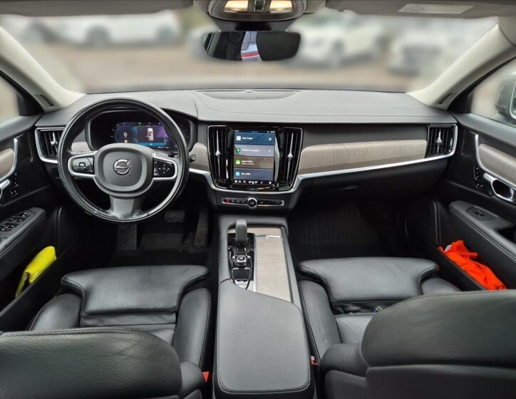 Volvo V90 Kombi 2,0 l 145 kw