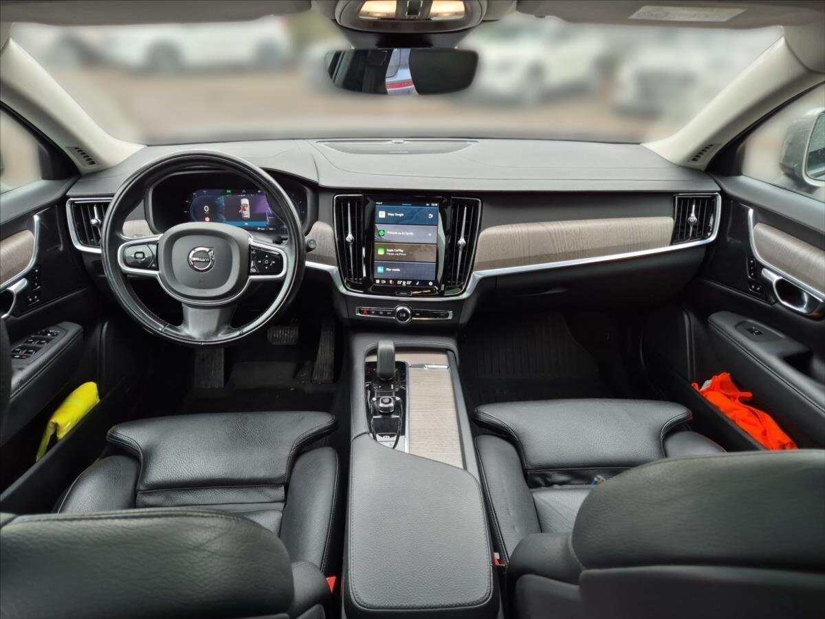 Volvo V90 Kombi 2,0 l 145 kw