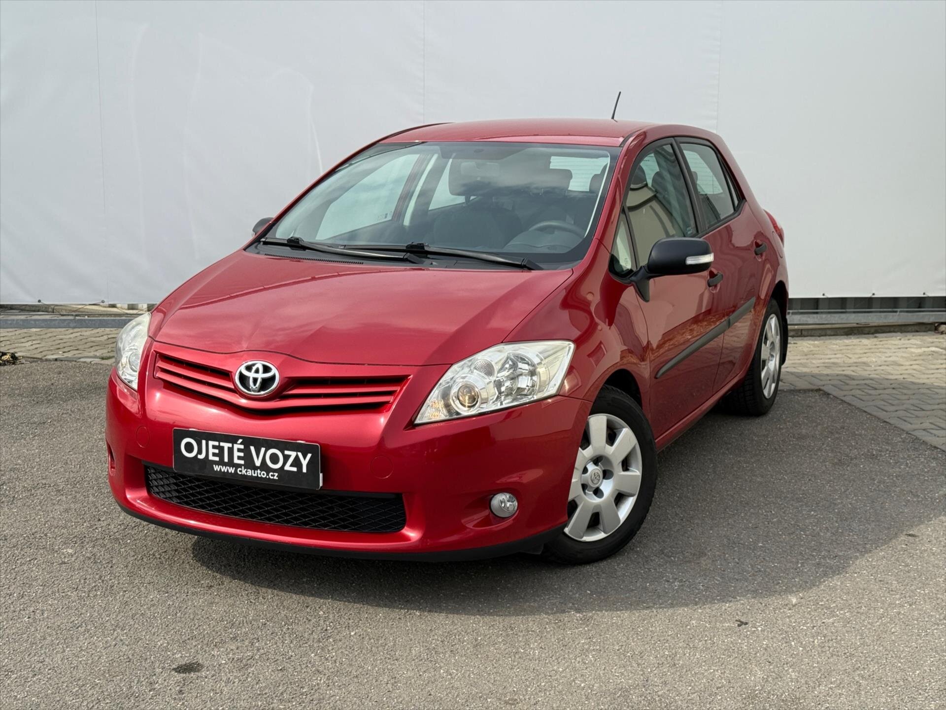 Toyota Auris Hatchback 1,3 l 73 kw