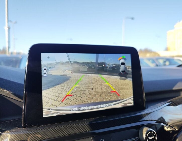 Ford Kuga SUV 1,5 l 110 kw