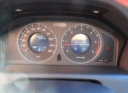 Volvo XC60 SUV / Terénní 2,4 l 120 kw