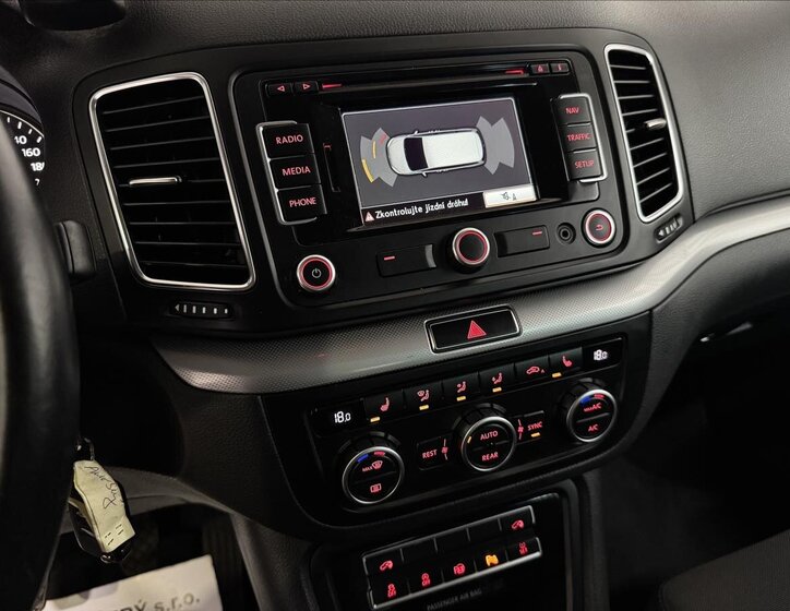 Volkswagen Sharan 25