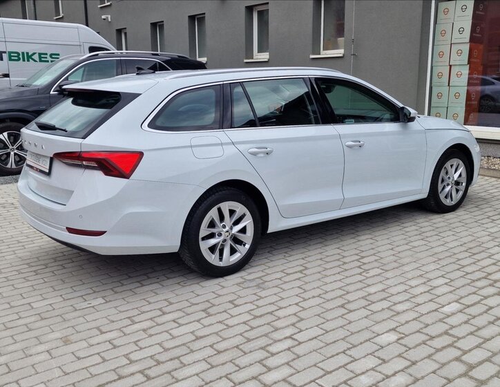 Škoda Octavia Kombi 2,0 l 85 kw