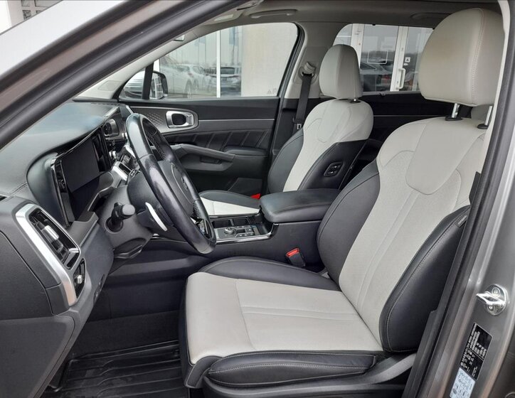 KIA Sorento SUV 2,2 l 148 kw