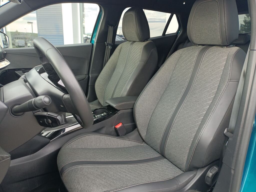 Peugeot 2008 SUV / Terénní 1,2 l 74 kw