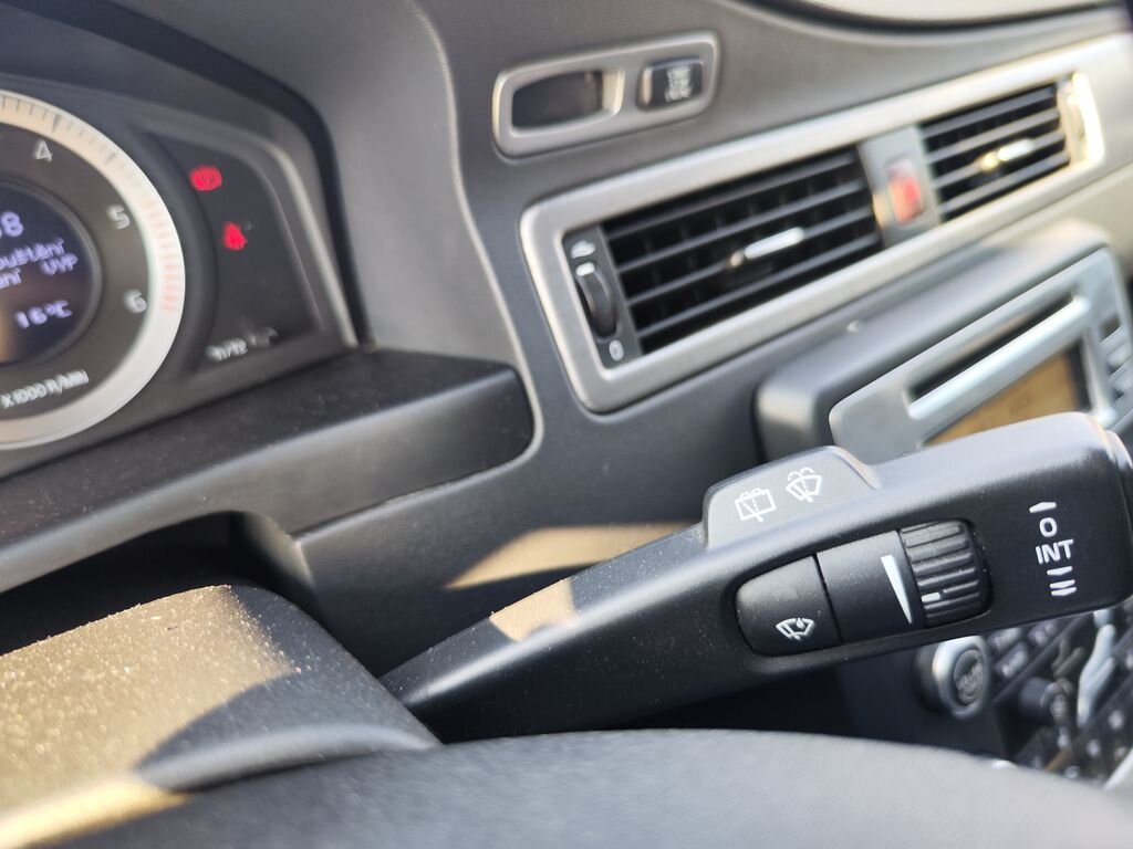 Volvo XC70 Kombi 2,4 l 151 kw