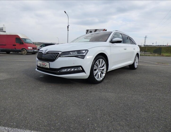Škoda Superb Kombi 2,0 l 147 kw